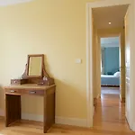 Clos Mirabel Manor - Bed and breakfast Jurançon