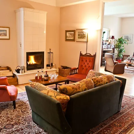 Clos Mirabel Manor - Bed & Breakfast