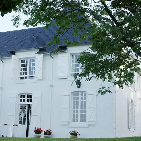 Clos Mirabel Manor - Bed & Breakfast
