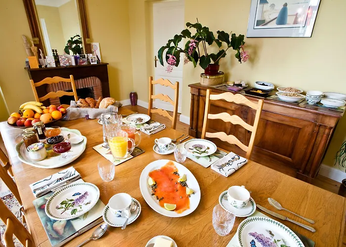 Clos Mirabel Manor - Bed & Breakfast Jurançon